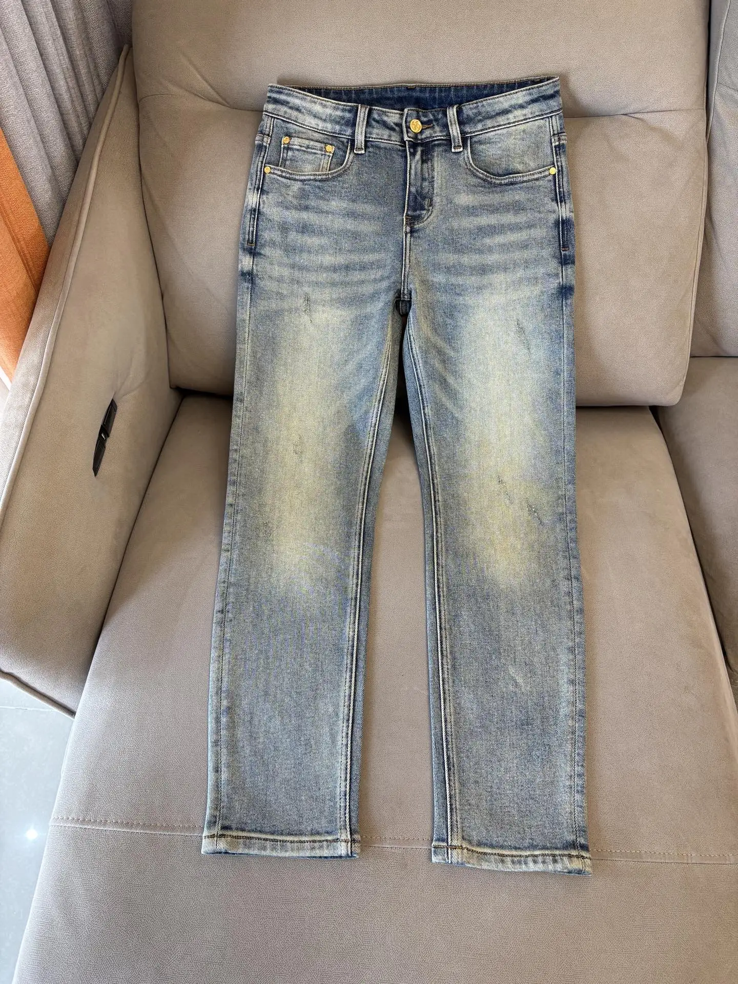 古奇 2025秋冬设计推荐 热卖牛仔裤 古奇 2025秋冬设计推荐 热卖牛仔裤