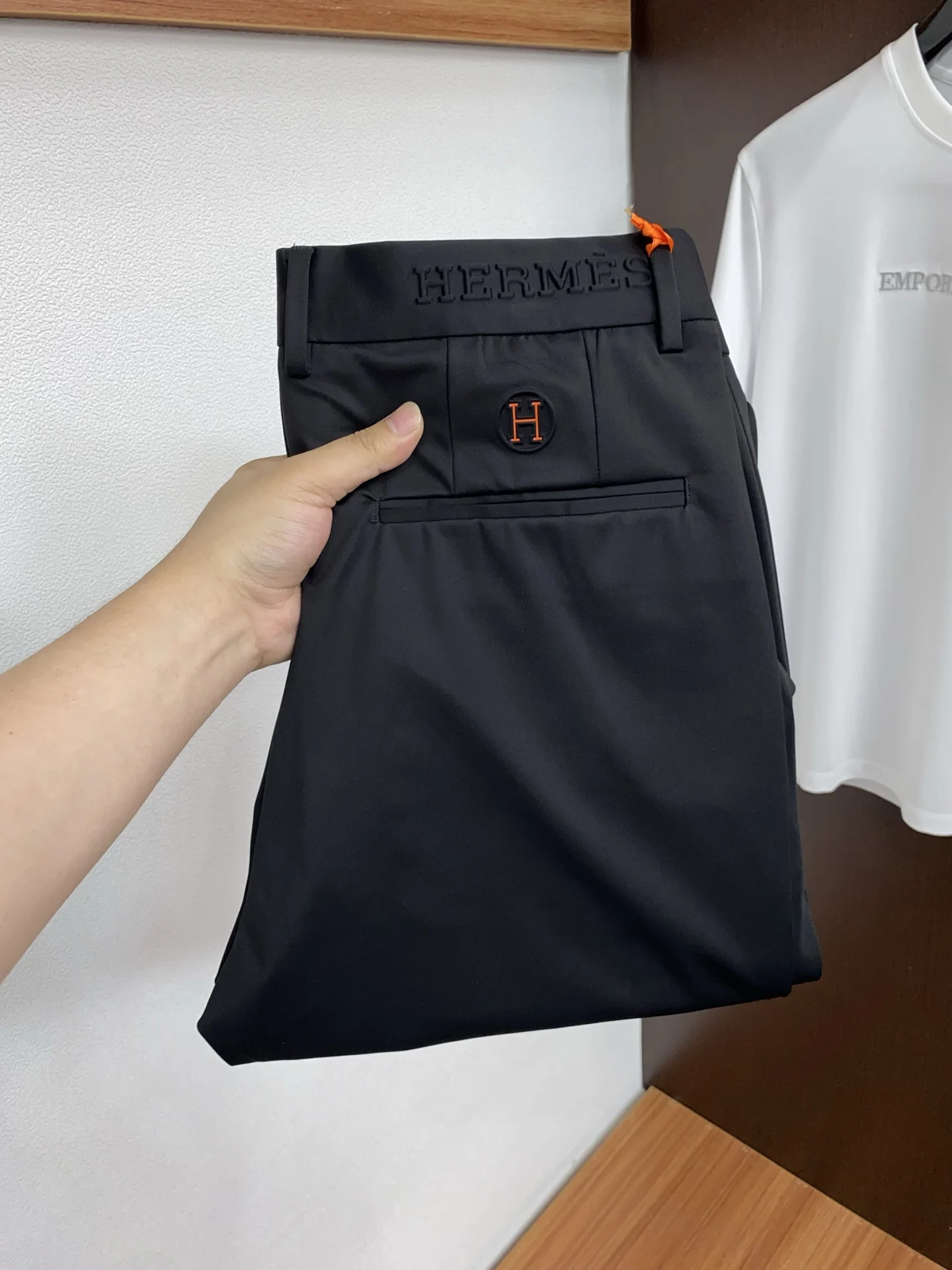 爱马仕 早春新品 原单男士西装休闲西裤 爱马仕 早春新品 原单男士西装休闲西裤