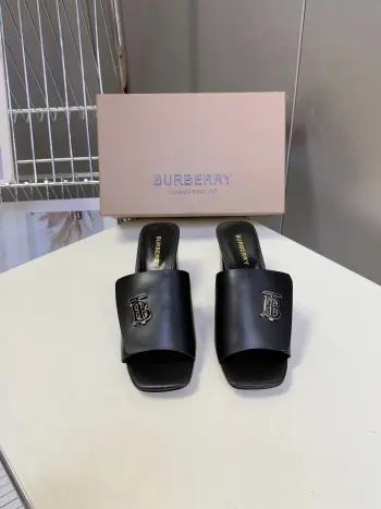 Spring/Summer Latest Fashion Slippers Sandals Replica Burberry Womens Sandals and Slides