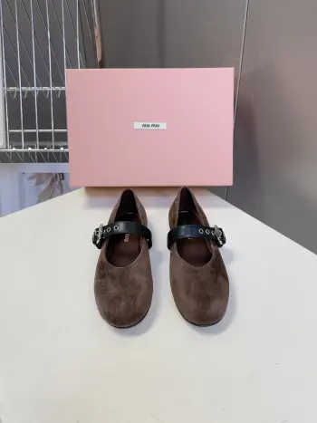 2026 Spring/Summer Latest Runway Collection Retro Casual Shoes Replica MIU MIU Womens Casual and Sneakers