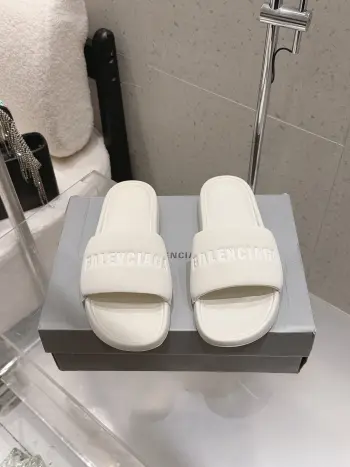  巴黎世家 春夏沙滩拖鞋 高仿巴黎世家女士凉鞋/拖鞋