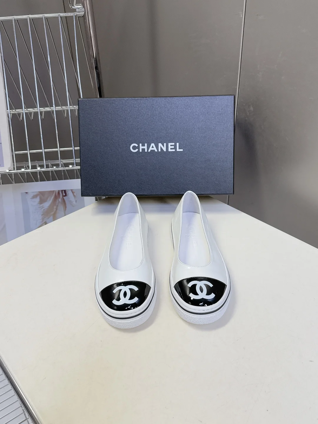 香奈儿 香奈儿双C浅口厚底一脚蹬休闲鞋 香奈儿 香奈儿双C浅口厚底一脚蹬休闲鞋