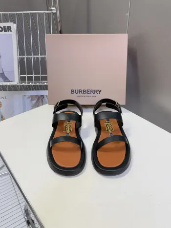 Spring and summer latest style slippers and sandals Replica Burberry Womens Sandals and Slides