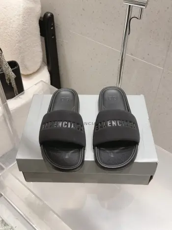  巴黎世家 春夏沙滩拖鞋 高仿巴黎世家女士凉鞋/拖鞋