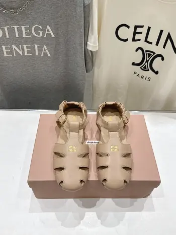 2026 SS Summer New Flat Sheepskin Vintage Style Sandals Slippers Replica MIU MIU Womens Sandals and Slides