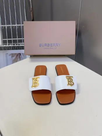 Spring and Summer Latest Fashion Slippers Sandals Replica Burberry Womens Sandals and Slides