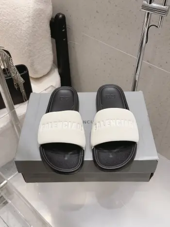  巴黎世家 春夏沙滩拖鞋 高仿巴黎世家女士凉鞋/拖鞋