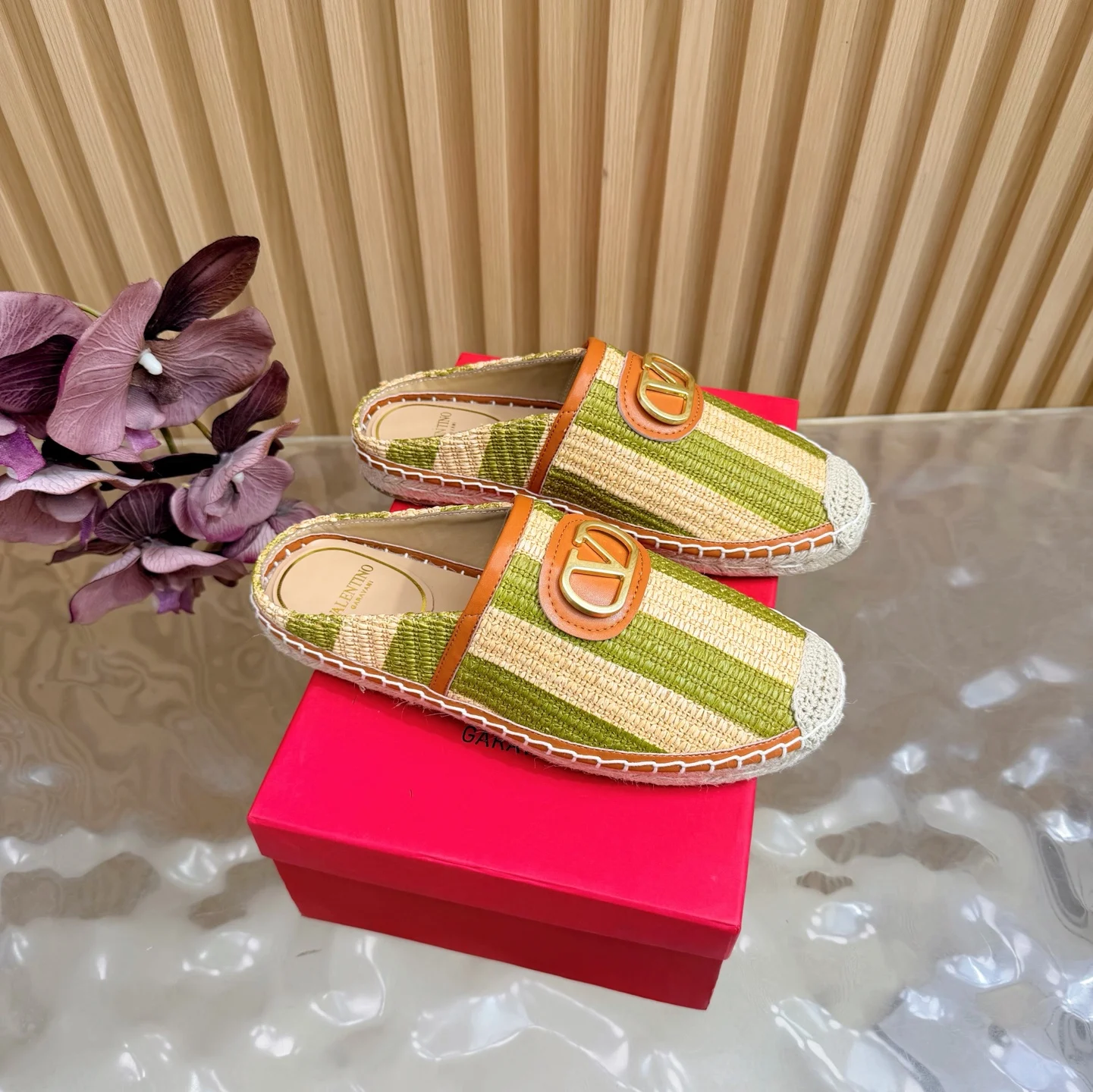 华伦天奴 2026早春新款穆勒拼色拖鞋 渔夫鞋