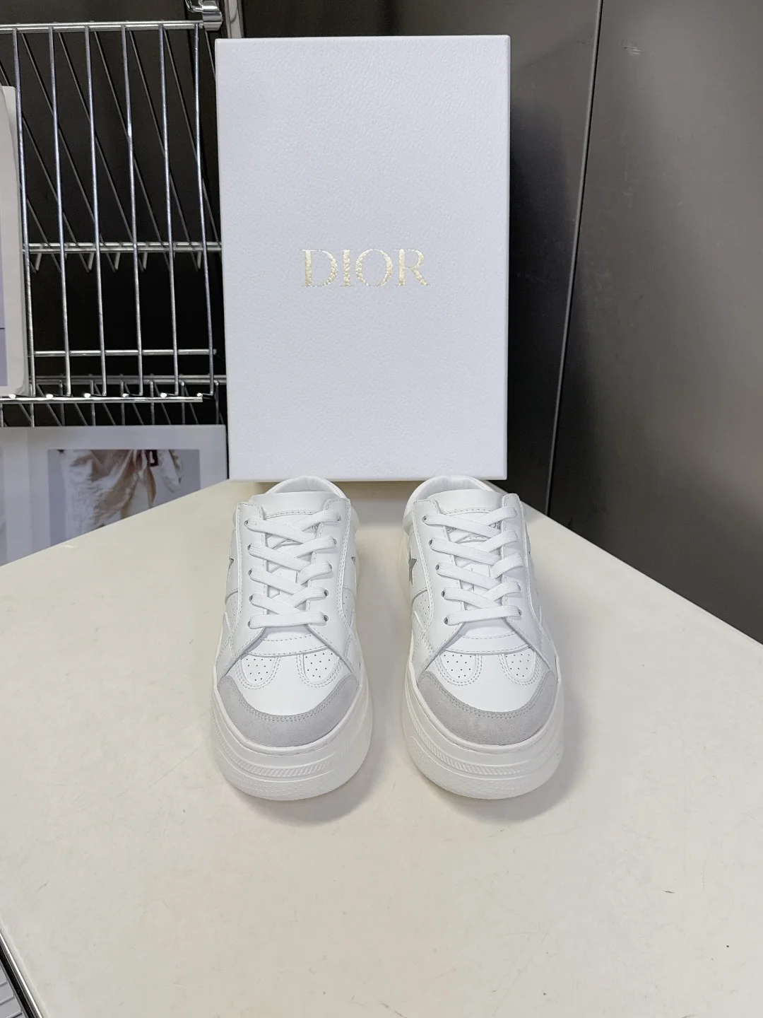 迪奥 迪奥新款松糕鞋厚底休闲鞋 半拖 迪奥 迪奥新款松糕鞋厚底休闲鞋 半拖