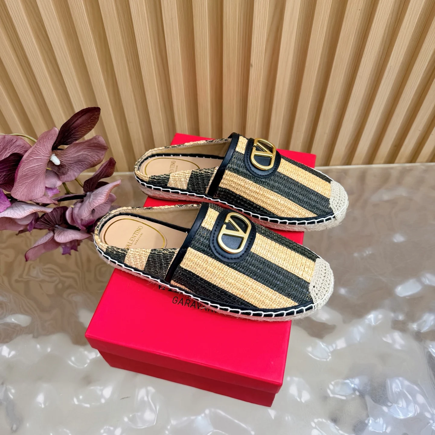 华伦天奴 2026早春新款穆勒拼色拖鞋 渔夫鞋