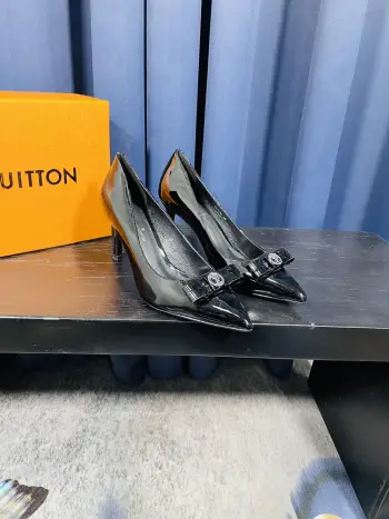 秋冬新款经典老花/唐三彩 女士高跟鞋 高仿LV女士高跟鞋/单鞋