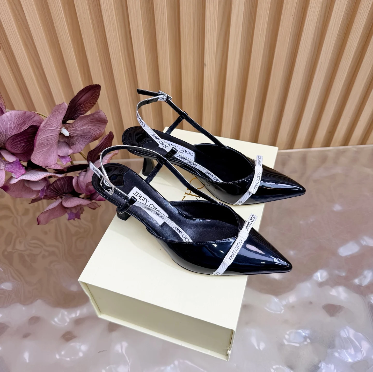 周仰杰 2026SSJIMMY CHOO 晚宴高跟凉鞋/单鞋 周仰杰 2026SSJIMMY CHOO 晚宴高跟凉鞋/单鞋