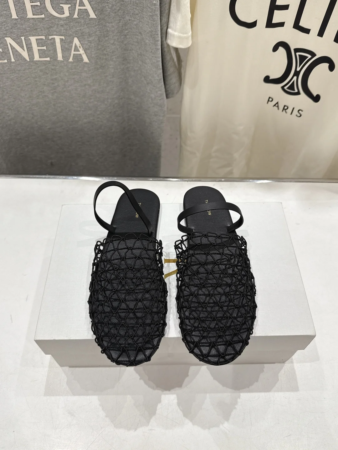 The row 2026ss夏日新款绳索编织镂空平底凉鞋 The row 2026ss夏日新款绳索编织镂空平底凉鞋