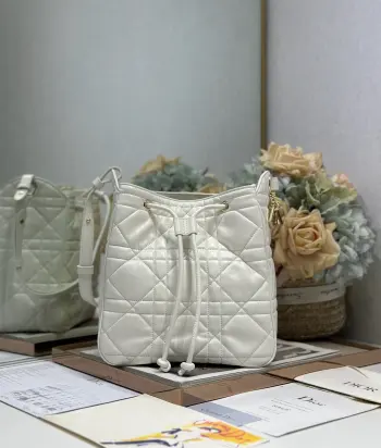 2852 Sheepskin Handbag Women s Crossbody Bag Replica Dior womens bags