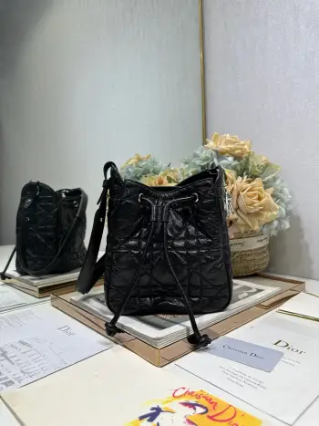 2851 Sheepskin Handbag Women s Crossbody Bag Replica Dior womens bags