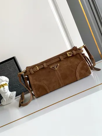 1BH215 进口油腊皮斜跨包 女士斜挎包 高仿普拉达女包