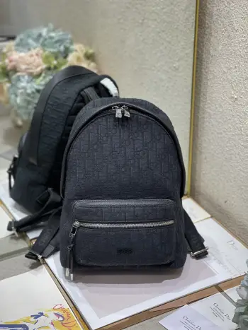 212 黑色粒面牛皮双肩背包 双肩包  高仿迪奥双肩包