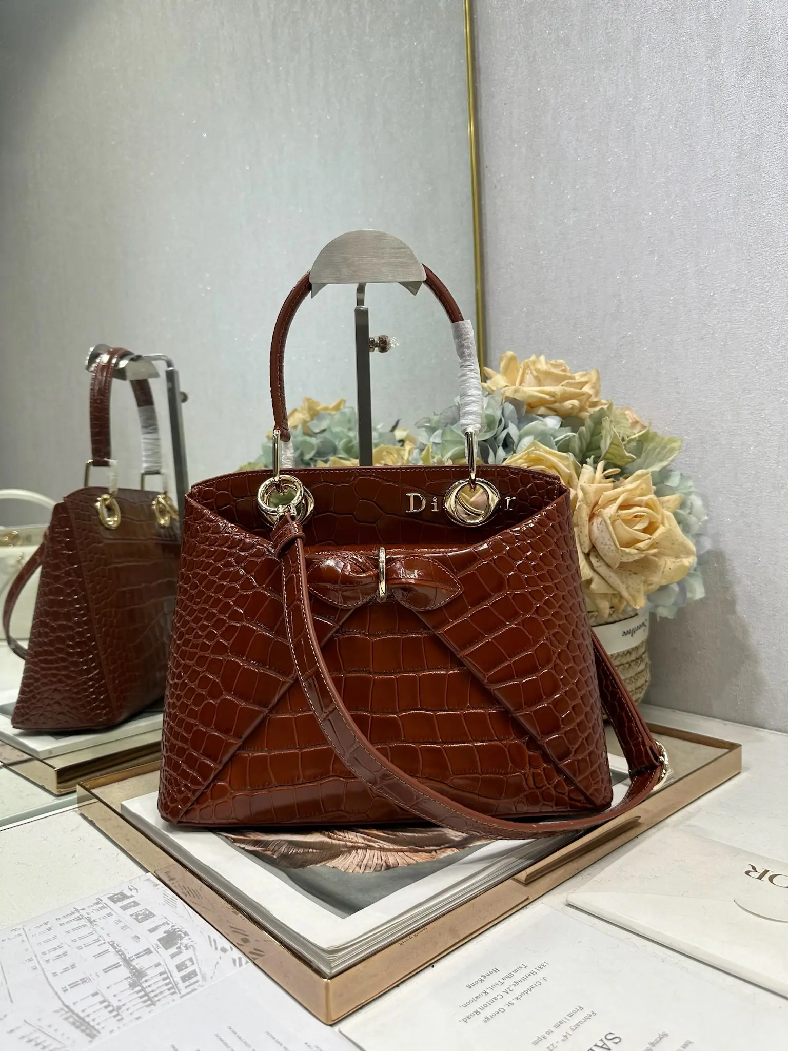 迪奥 0737 春夏新品鳄鱼纹蝴蝶结手提包 女士斜挎包
