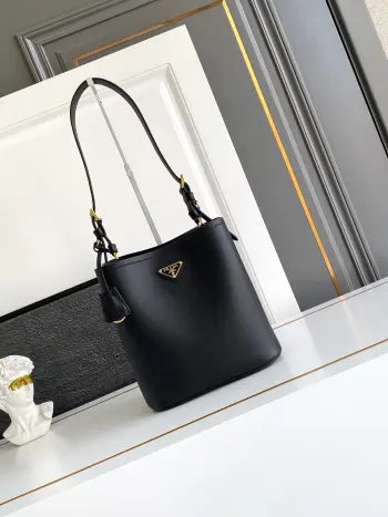 1BE080 New Leather Handbag Women s Shoulder Bag Replica Prada womens bags