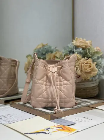 2851 Sheepskin Leather Handbag Women s Crossbody Bag Replica Dior womens bags