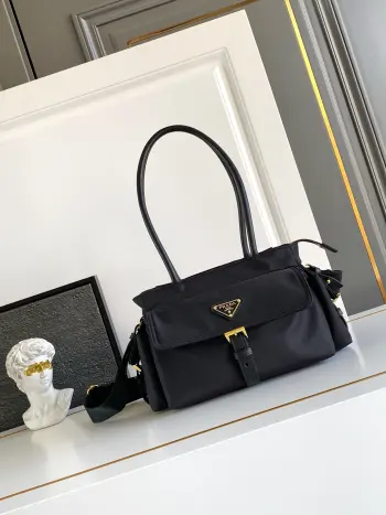 1BG596 Imported Nylon Handbag Men s Crossbody Bag Replica Prada mens bags