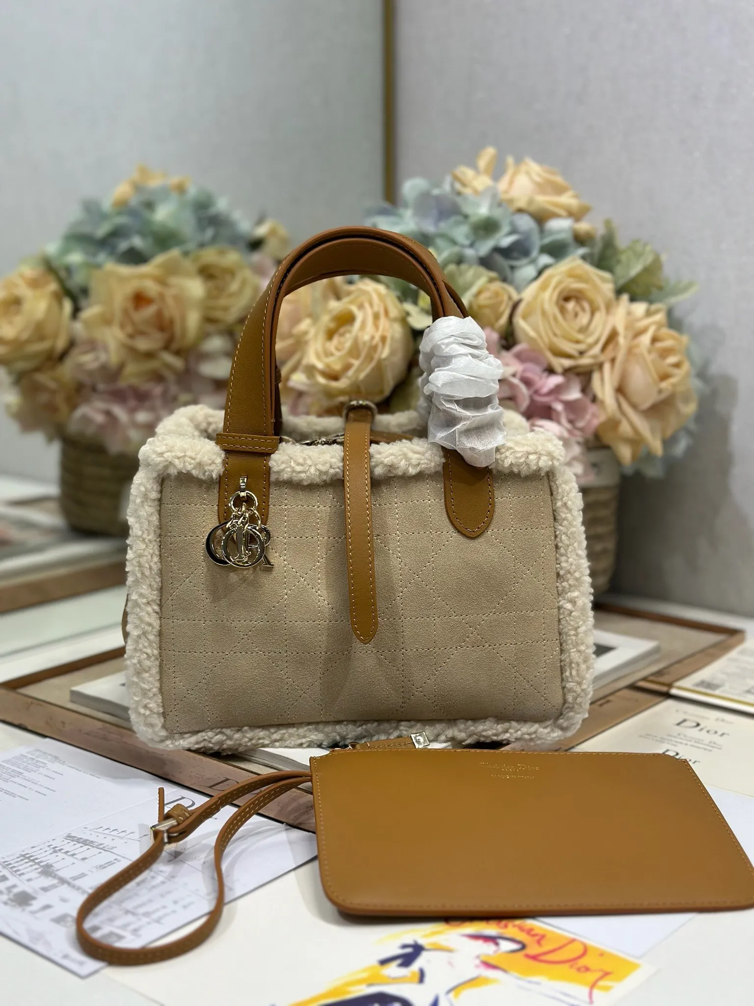 迪奥 1188 牛皮革皮毛一体手袋 女士斜挎包