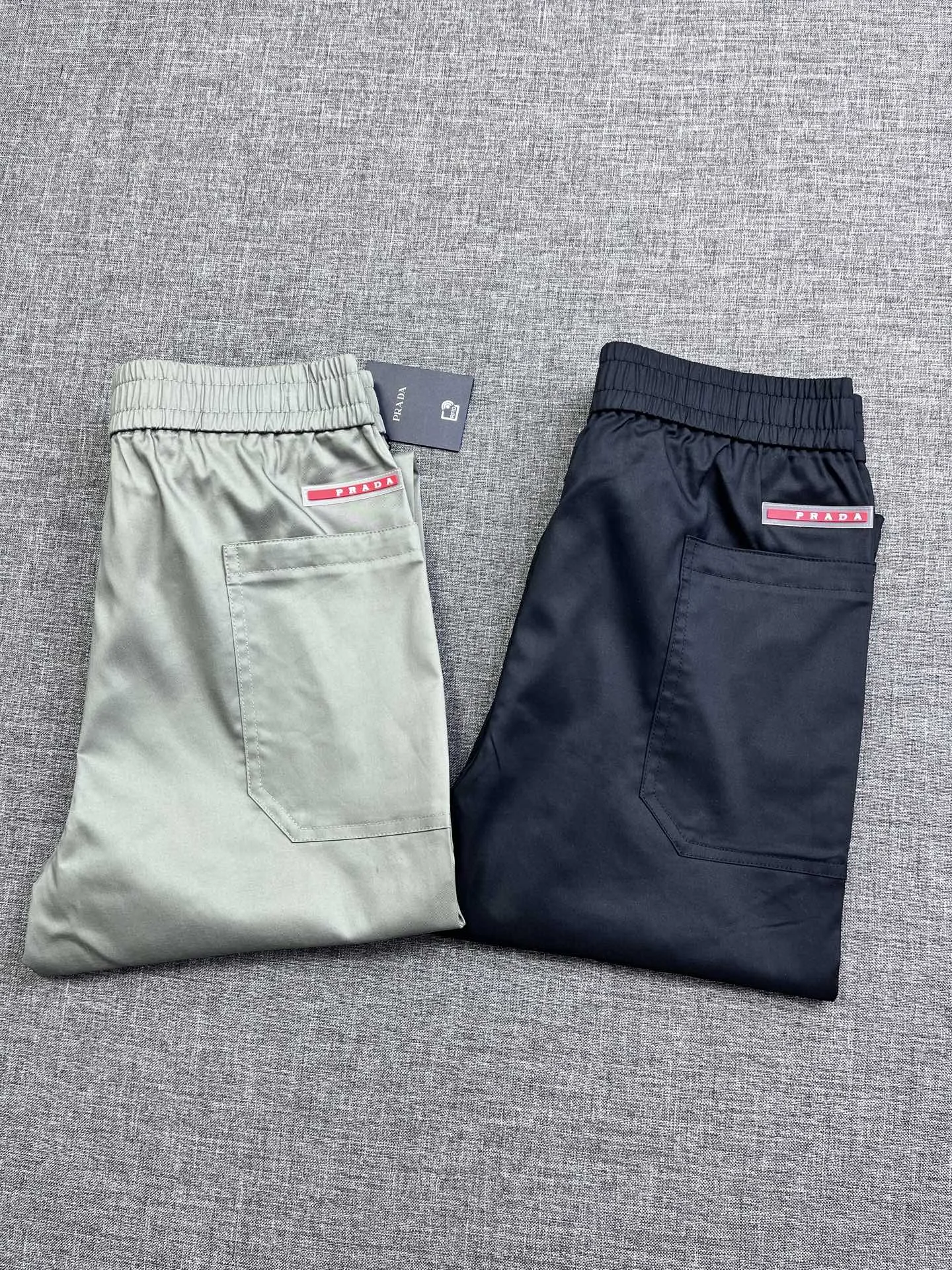 普拉达 26年新款高端精纺休闲裤 普拉达 26年新款高端精纺休闲裤