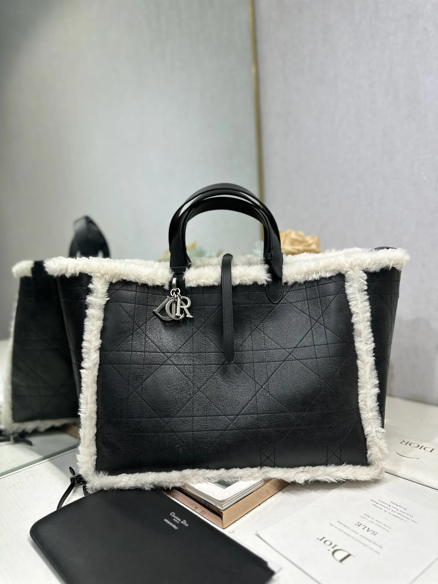 迪奥 1188 裂纹黑色牛皮手袋 女士斜挎包