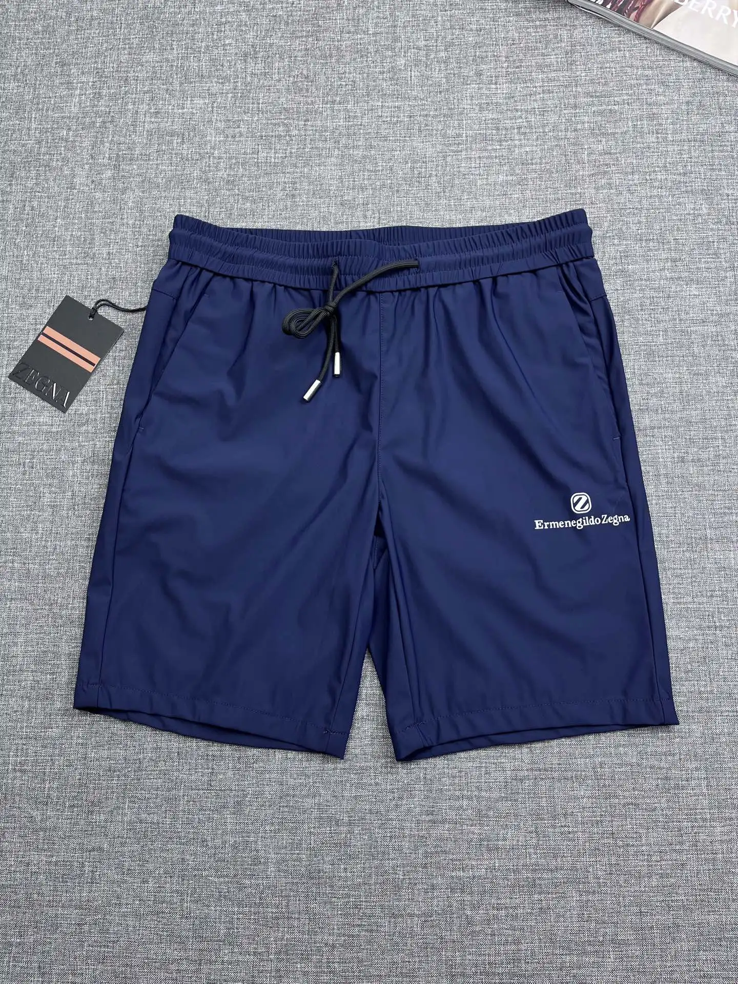 杰尼亚 6款新款纯色抽绳休闲商务短裤 杰尼亚 6款新款纯色抽绳休闲商务短裤