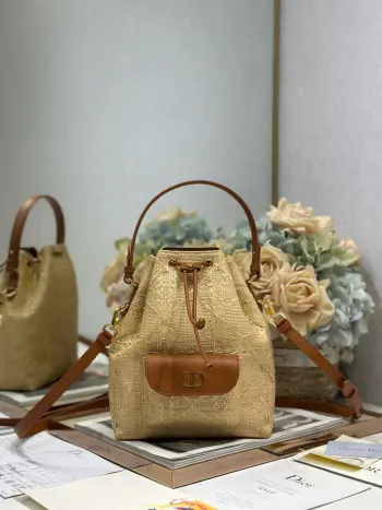 3372 Woven Checkered Bucket Bag Women s Crossbody Bag Replica Dior backpacks