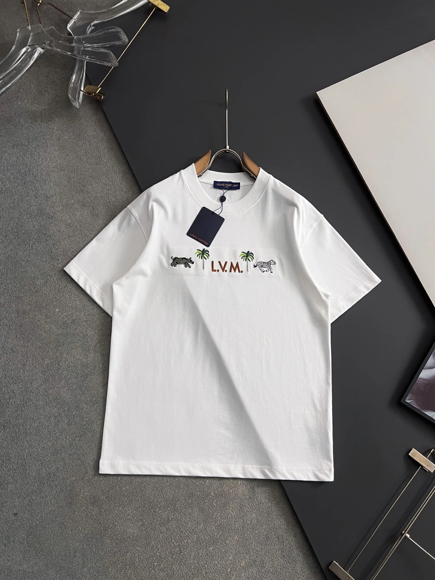 LV 2026最新纯棉双纱短袖