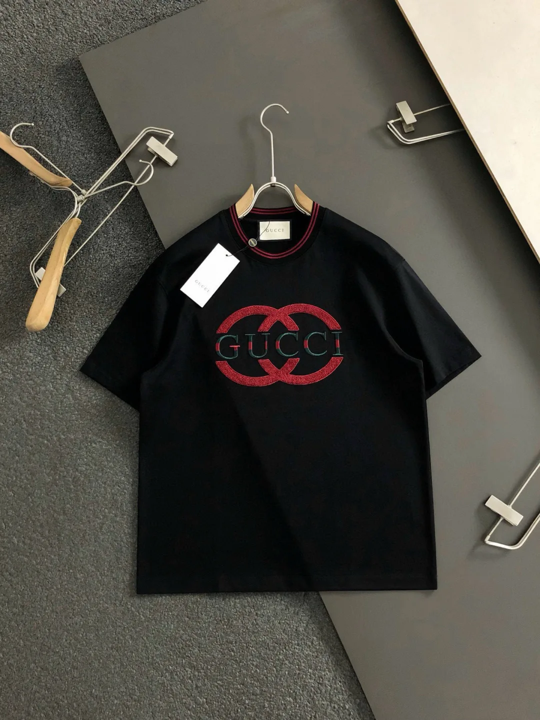 古奇 2026春夏刺绣短袖 古奇 2026春夏刺绣短袖