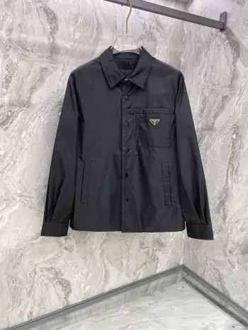 春款2026最新款时尚设计师款夹克外套 高仿普拉达夹克/外套