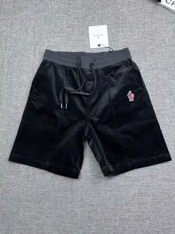 洗水灯芯绒贴布平腰休闲短裤 高仿蒙口短裤/沙滩裤