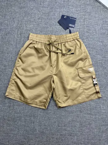 春夏新品休闲短裤 高仿普拉达短裤/沙滩裤