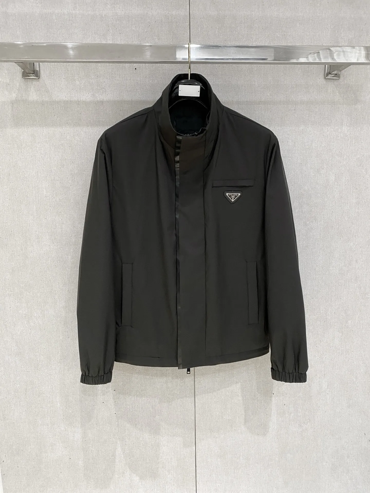 普拉达 2026秋冬新款夹克外套