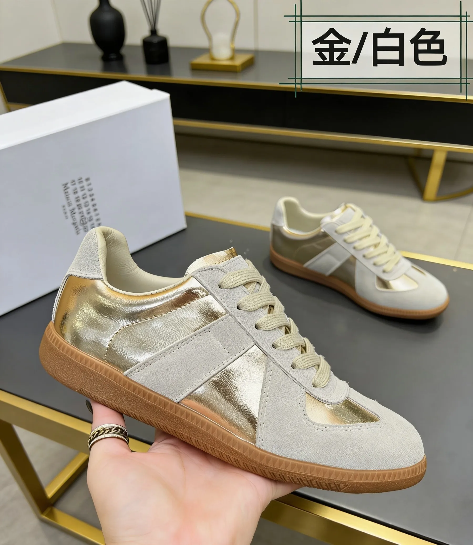 Maison Margiela 𝐌𝐌𝟔德训休闲板鞋 Maison Margiela 𝐌𝐌𝟔德训休闲板鞋