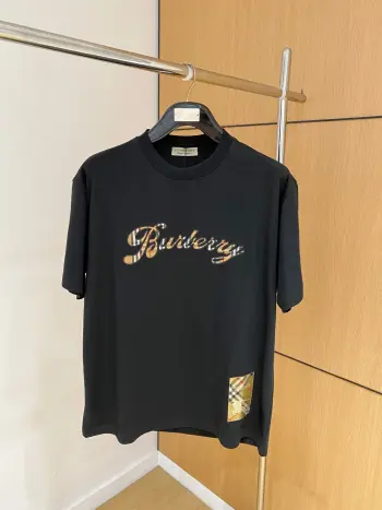 Spring/Summer 2026 New Loose Short Sleeve Replica Burberry Tshirts and Polos
