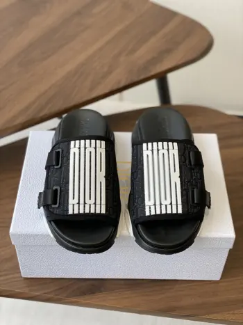 25ss 春夏新款 D字刺绣厚底运动拖鞋 高仿迪奥女士凉鞋/拖鞋