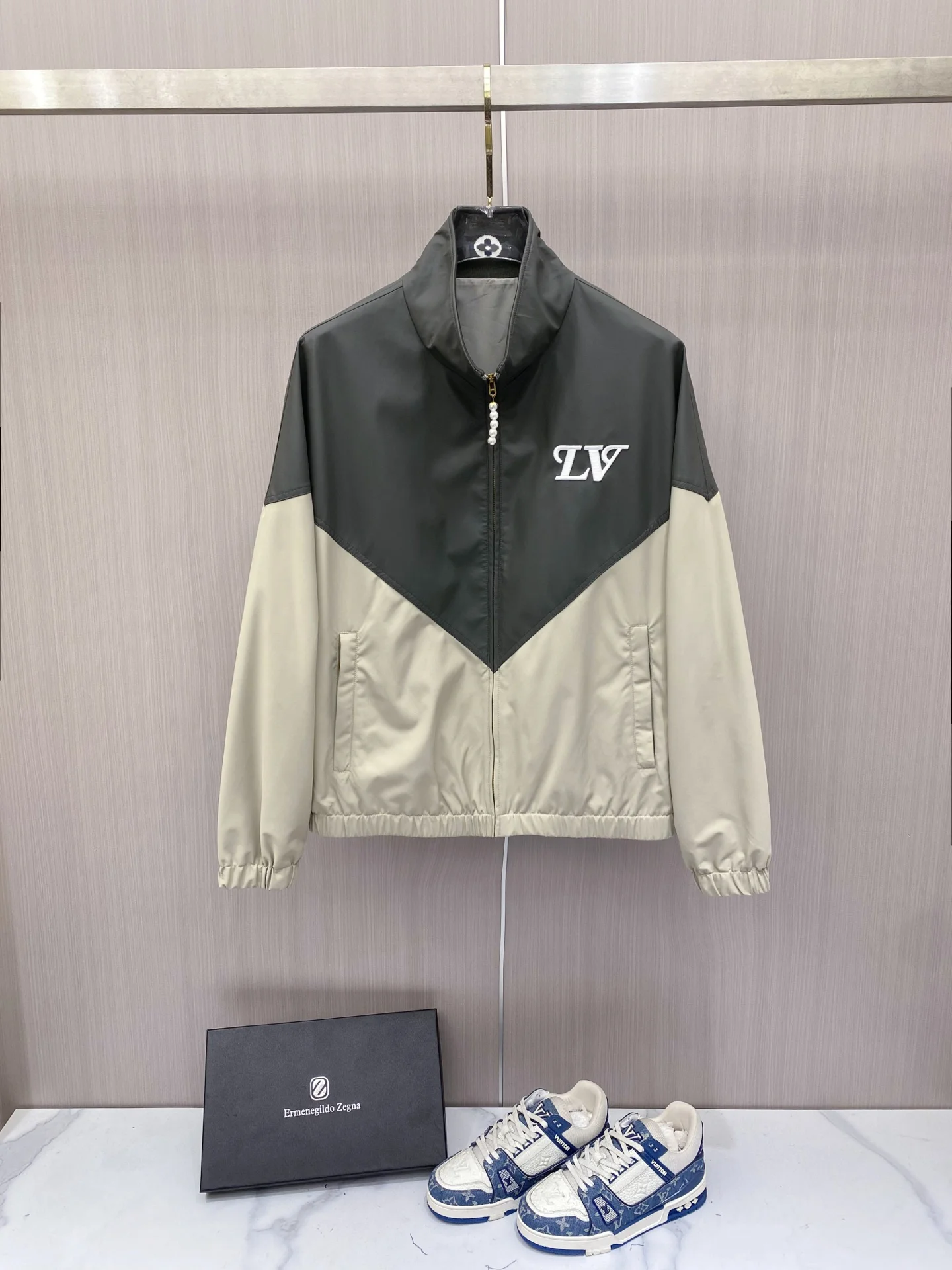 LV 2026ss春季新款立领夹克外套 LV 2026ss春季新款立领夹克外套