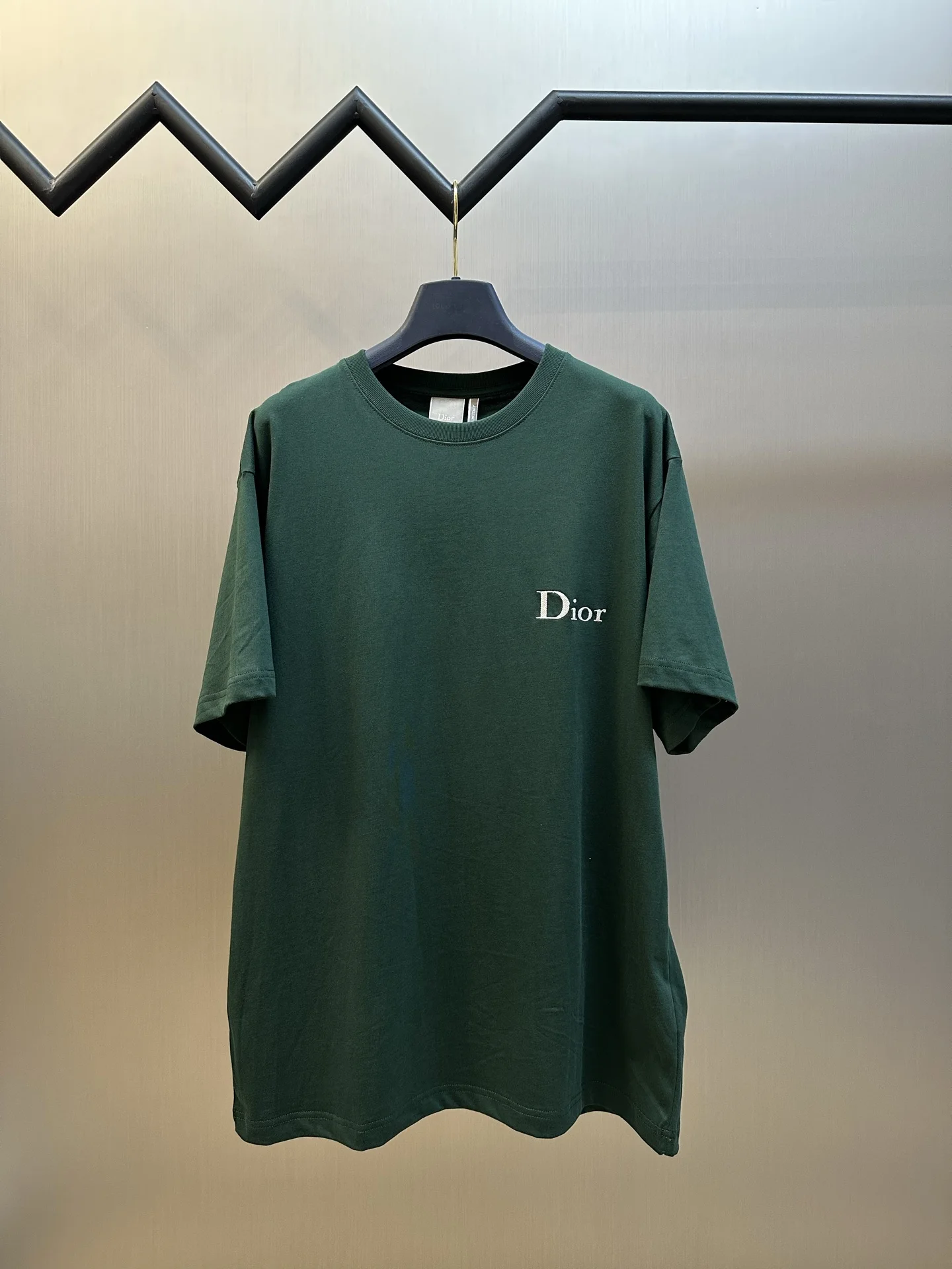 Dior Men s Short Sleeve with Small Letter Embroidery Dior Men s Short Sleeve with Small Letter Embroidery