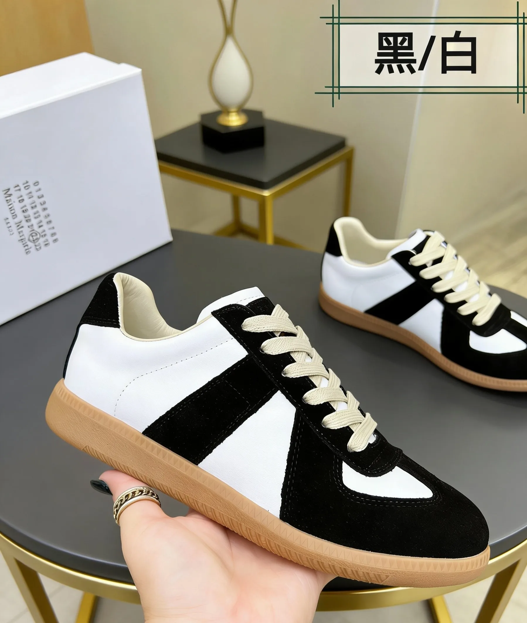 Maison Margiela 𝐌𝐌𝟔德训休闲板鞋 Maison Margiela 𝐌𝐌𝟔德训休闲板鞋