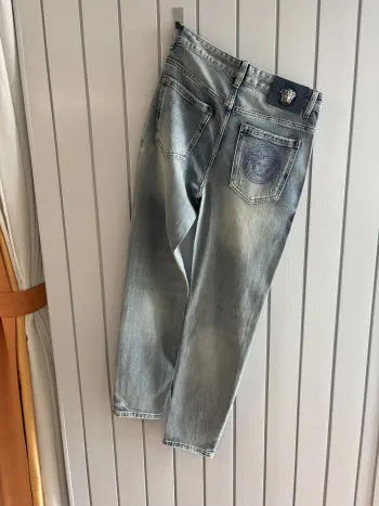 2026春夏经典蓝洗水牛仔裤 高仿范思哲牛仔裤