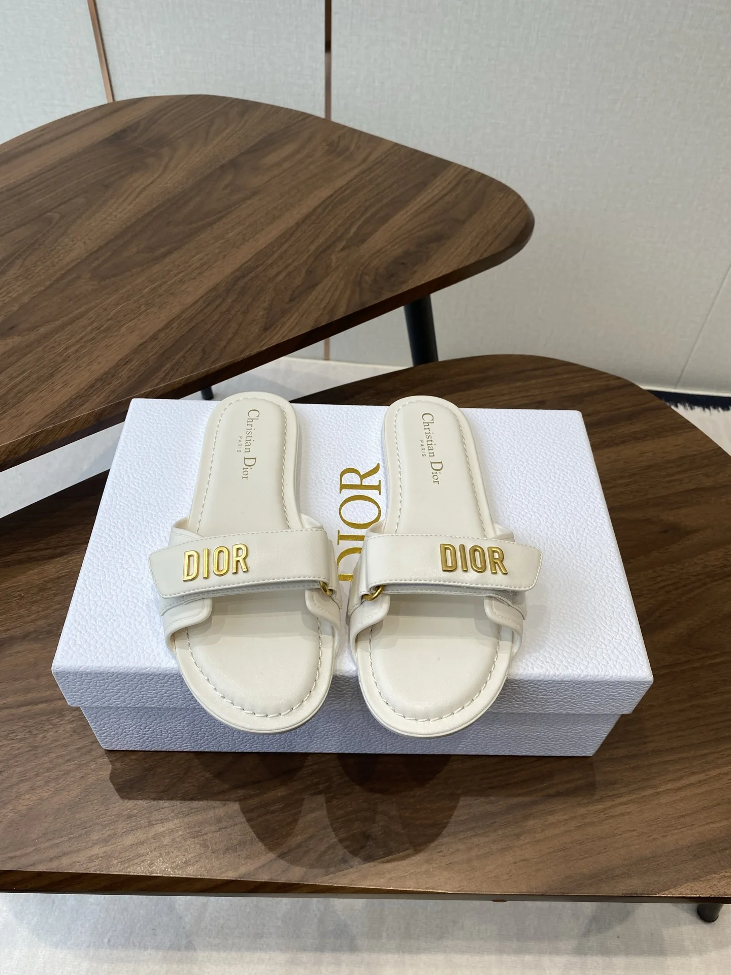 迪奥 Dioract系列沙滩鞋 魔术贴凉拖鞋