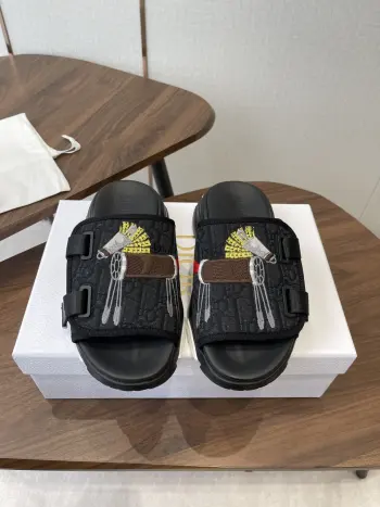 26ss 春夏新款 D字刺绣厚底运动拖鞋 高仿迪奥女士凉鞋/拖鞋