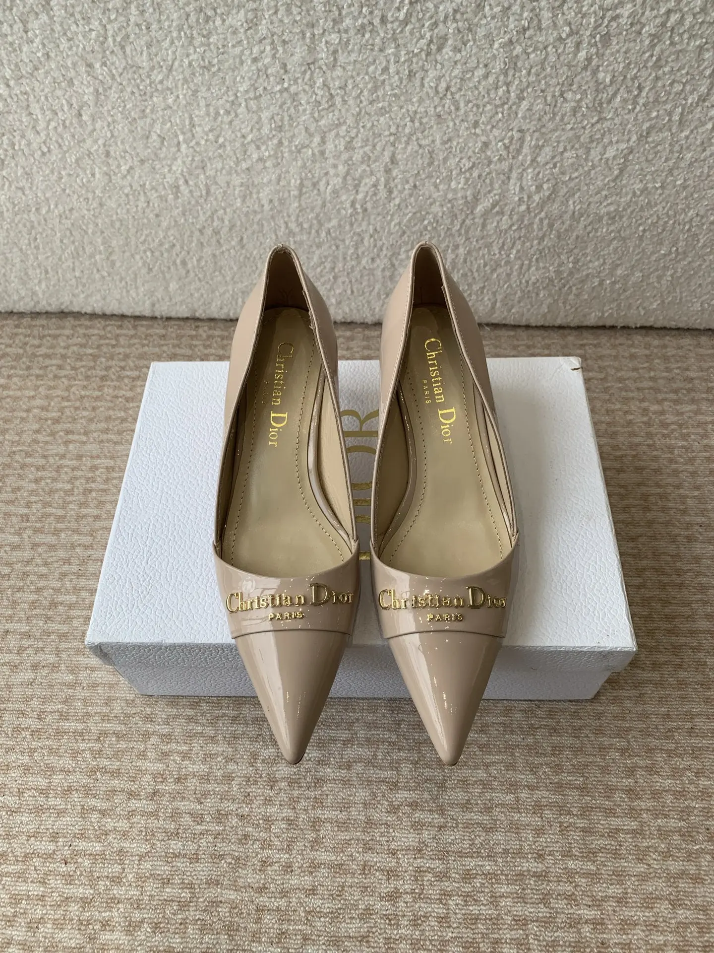 迪奥 25ss春夏新款D-My尖头高跟鞋 迪奥 25ss春夏新款D-My尖头高跟鞋