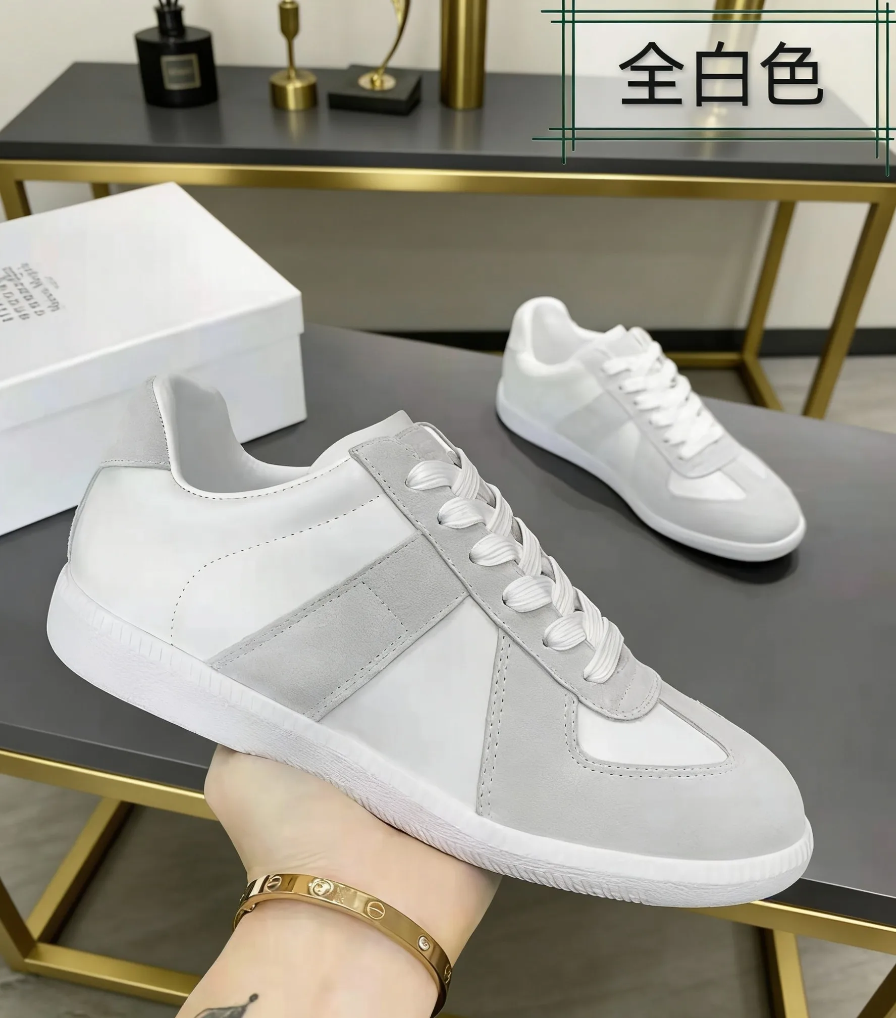Maison Margiela 𝐌𝐌𝟔德训休闲板鞋 Maison Margiela 𝐌𝐌𝟔德训休闲板鞋