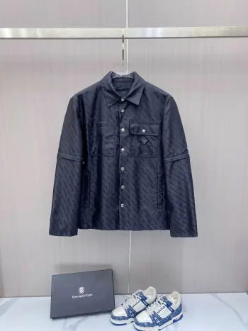 2026ss春季新款立领夹克外套 高仿普拉达夹克/外套