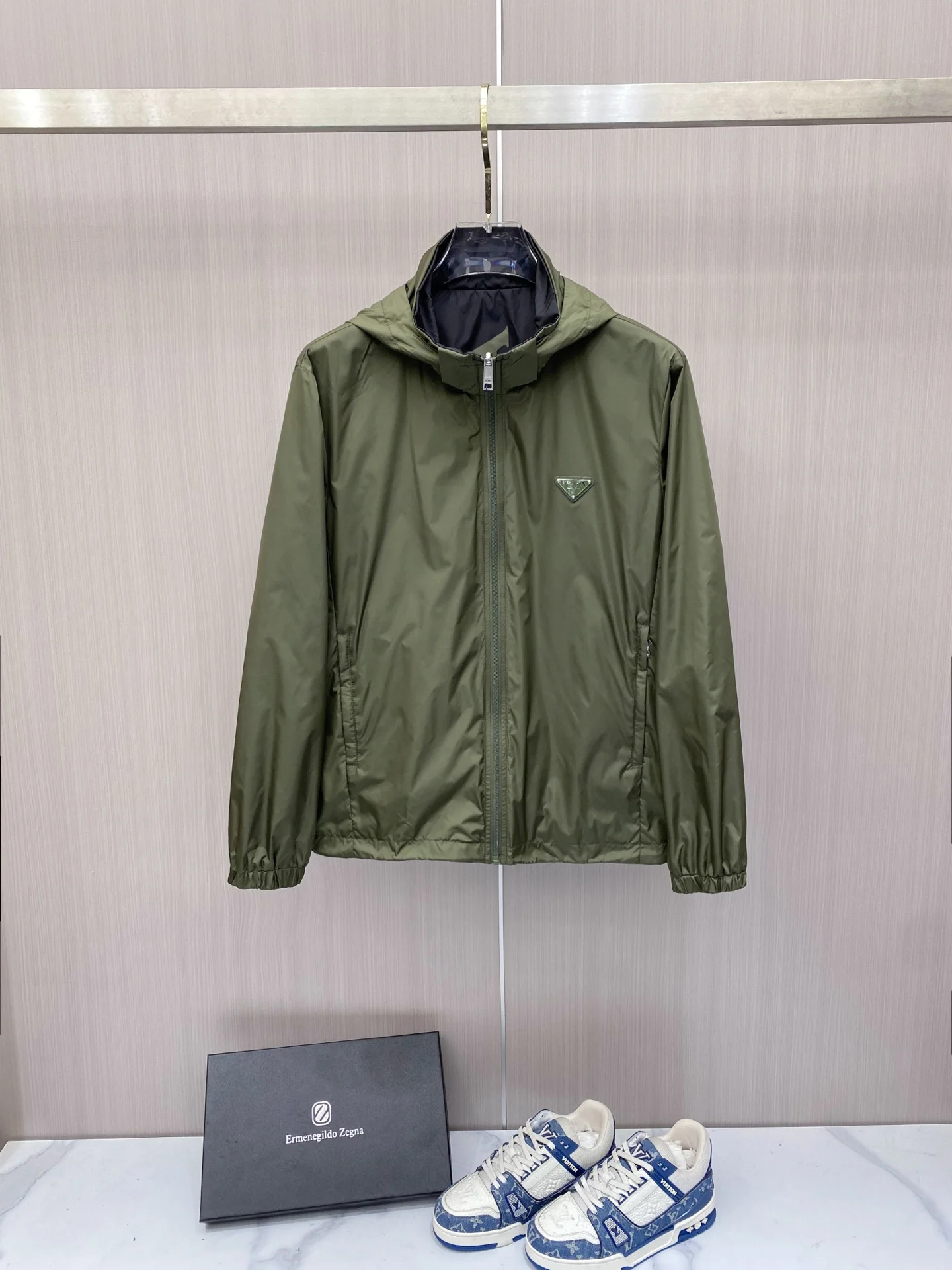 普拉达 026ss春季新款连帽夹克外套