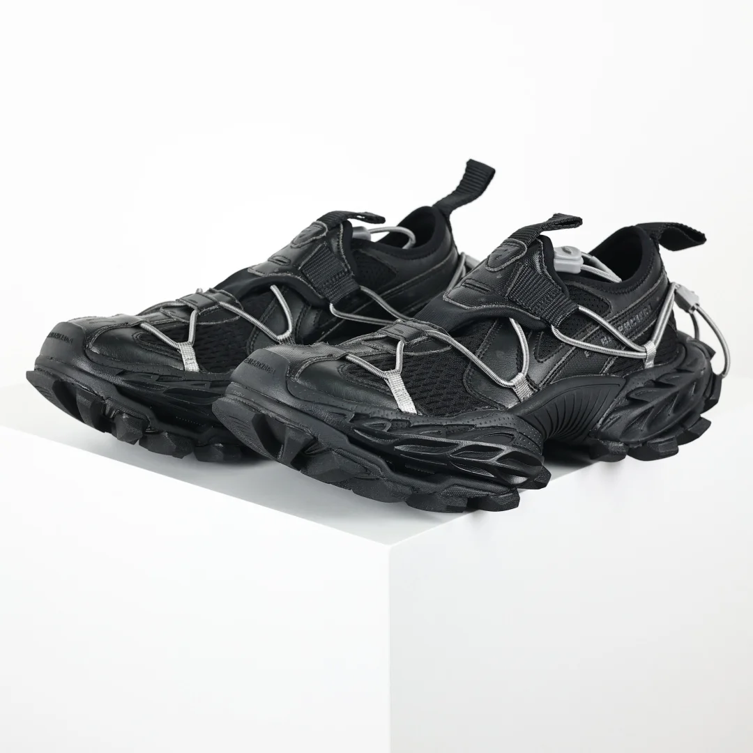 巴黎世家 情侣款网织布潮流老爹鞋 巴黎世家 情侣款网织布潮流老爹鞋